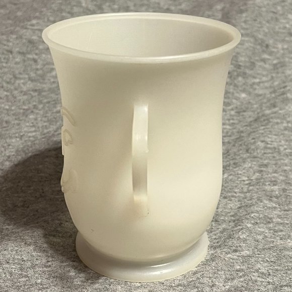 Kool-Aid Man Plastic Cup in the color white - Picture 2 of 6